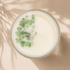 English Pear & Freesia Scented Candle 100g
